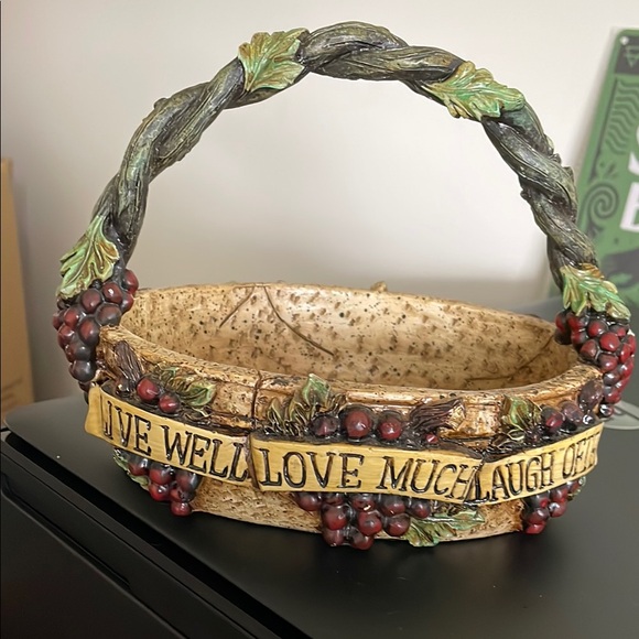 Rustic Grapevine Basket with Inspirational Quote - Picture 3 of 6